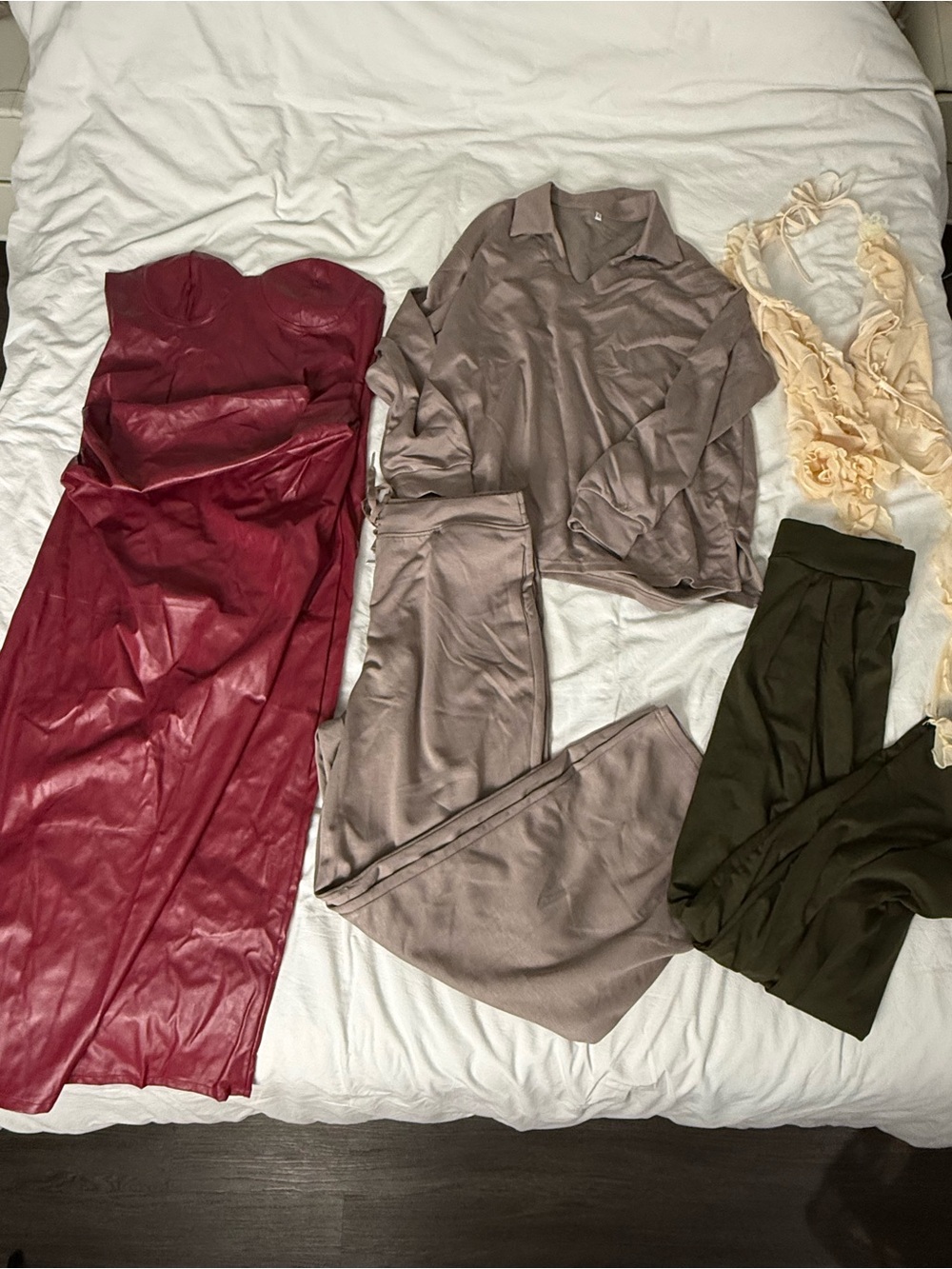 Clothing Bundle Size L